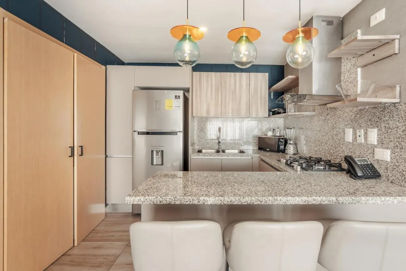 Breakfast Included Regatta Living II 404 Apartment Los Prados