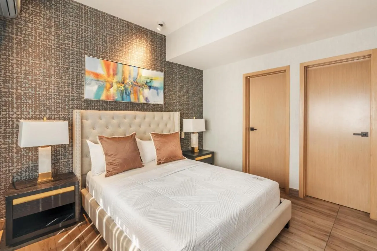 Breakfast Included Regatta Living II 404 Apartment Los Prados